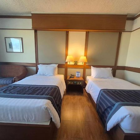 Cholchan Pattaya Beach Resort - Sha Extra Plus Luaran gambar